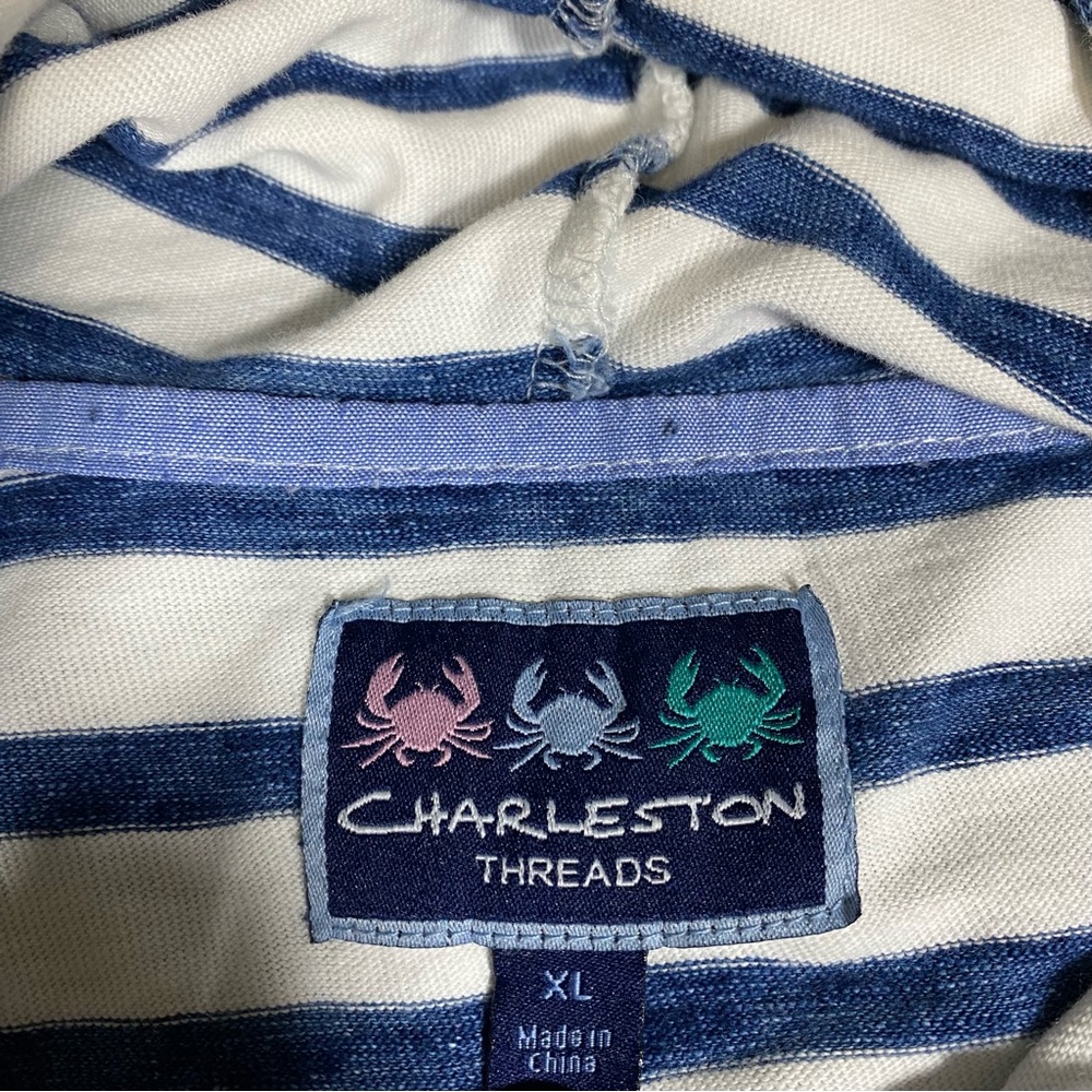 Charleston Threads Hooded Shirt Men’s XL White Blue Striped Lightweight Patch - Picture 5 of 11